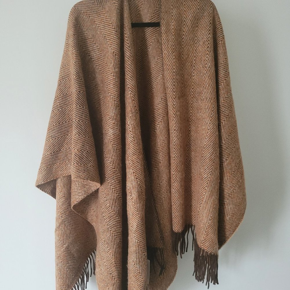 Brand New Wool Ruana Shawl w Tags